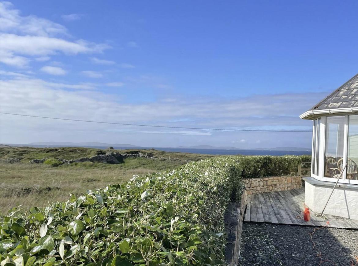 Lands End Cottage - Connemara Aughrus More 외부 사진